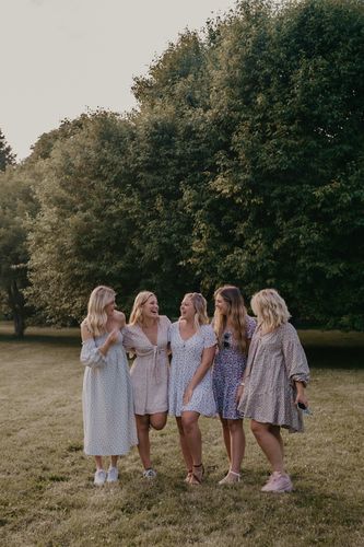 Elegante kjoler til kvinder 19
